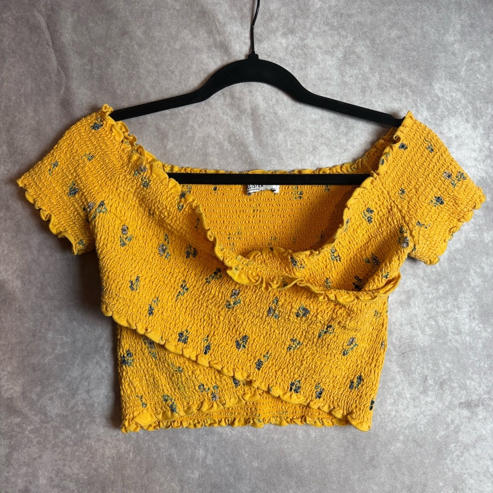 Vintage Hollister Yellow and Blue Floral Off Shoulder Crop Top Size Medium